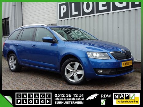 Skoda Octavia Combi - 1.6 TDI Xenon GrootNav Stoelverw Clima Greenline Businessline - 1