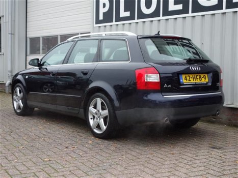 Audi A4 Avant - 3.0 6-cil 221pk AUT. *Youngtimer* Leer Bose Navi Liefhebber Pro Line - 1