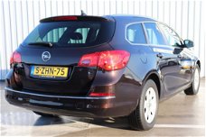 Opel Astra - 120pk Turbo Business + (1ste eig./Climate/NAV./P.Glass/LMV)