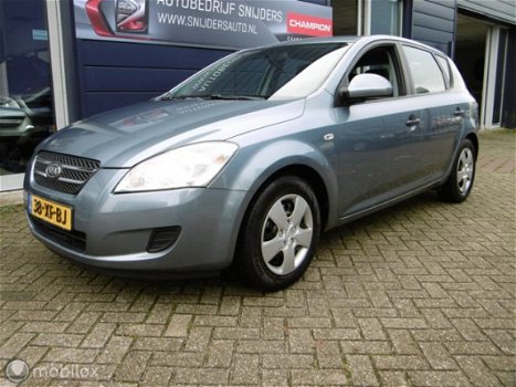 Kia Cee'd - 1.6 X-tra - 1