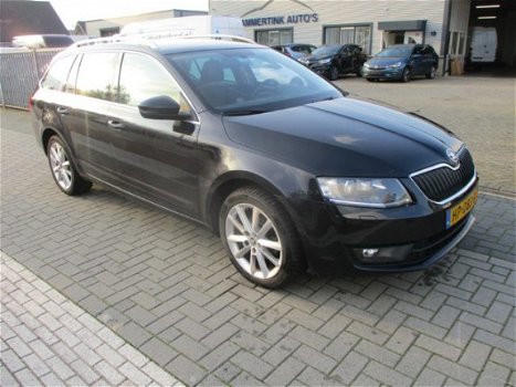 Skoda Octavia - 1.6 TDI GRT DSG AUTOMAAT NAVI KLIMA - 1