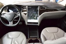 Tesla Model S - 85 7-pers pano camera ACC EX BTW leder