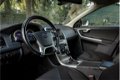 Volvo XC60 - 2.0 D3 FWD Momentum Camera Navi - 1 - Thumbnail