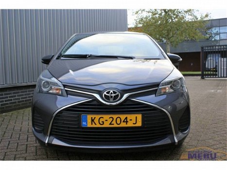 Toyota Yaris - 1.0 VVT-i Trend 5drs - 1