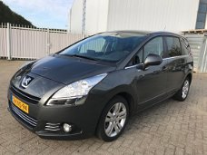 Peugeot 5008 - 1.6 THP Style 5p