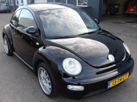 Volkswagen Beetle - 2.0 Highline AIRCO - 1