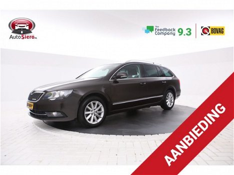 Skoda Superb Combi - 1.6 TDI Champs Elysees Alle opties Volleder, Navigatie, Xenon, Panoramadak, Air - 1