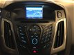 Ford Focus - 1.6 5-drs, Navigatie, Airconditioning, Bluetooth, Parkeersensoren, LMV, PDC - 100% deal - 1 - Thumbnail