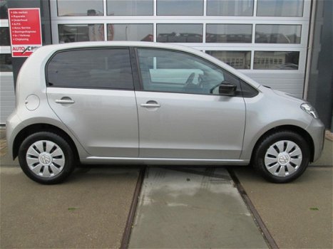 Volkswagen Up! - 1.0 BMT move up / Camera / Cruise Controle - 1