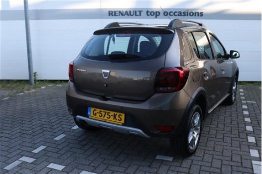 Dacia Sandero - TCe 90 Stepway Lauréate | PDC + camera | Navi | Airco | Cruise - 1