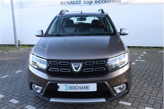 Dacia Sandero - TCe 90 Stepway Lauréate | PDC + camera | Navi | Airco | Cruise - 1