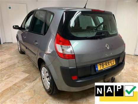 Renault Scénic - 1.4-16V Authentique Comfort ZONDAG s open van 12 tot 17 uur - 1