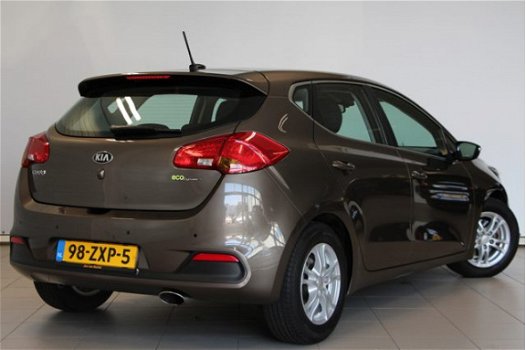 Kia Cee'd - 1.6 Plus Pack | Dealer Onderhouden | 135PK | - 1