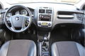 Kia Sportage - 2.0 CVVT Adventure 4WD *TREKHAAK / CRUISE CONTROL / CLIMATE CONTROL - 1 - Thumbnail