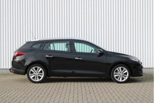 Renault Mégane Estate - 2.0 TCe 180PK Privilége | LEER | CLIMA | PDC | - 1