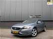 Volvo V40 - 1.6 D2 R-Design Business btw auto - 1 - Thumbnail