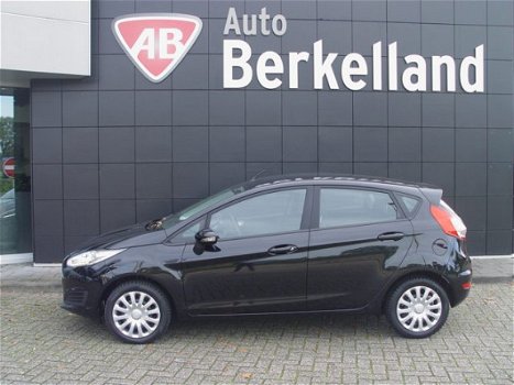 Ford Fiesta - 1.0i 80 pk 5 Drs Style Navi, Airco, Cruise Control, 1e eig. NAP *Belt u wel even voor - 1