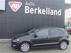 Volkswagen Polo - 1.2 TSI Highline 105pk Airco, Cruise Control, Trekhaak, LMV, Nette Auto, NAP *Alti