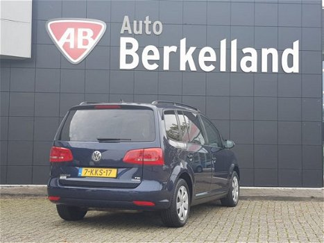 Volkswagen Touran - 1.2 TSI Comfortline BlueMotion 105pk Airco, Cruise, Parkeerhulp, Dakrails *Altij - 1