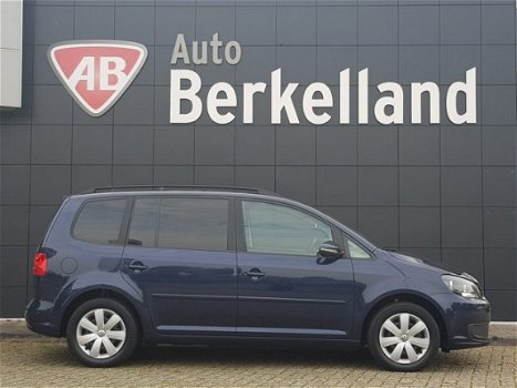 Volkswagen Touran - 1.2 TSI Comfortline BlueMotion 105pk Airco, Cruise, Parkeerhulp, Dakrails *Altij - 1