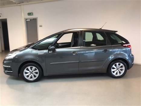 Citroën C4 Picasso - 1.6 THP 156PK Ligne Business AUTOMAAT INCL. EXTRA SET WINTERBANDEN + TREKHAAK 1 - 1