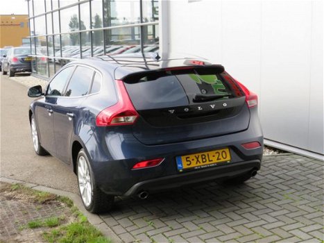 Volvo V40 - 2.0 D4 Summum Business Leder Stoelverw Navi Clima Bluetooth Cruise PDC - 1