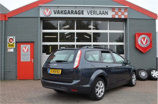 Ford Focus Wagon - 1.6 Comfort...nieuwe distributie - 1