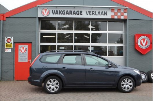 Ford Focus Wagon - 1.6 Comfort...nieuwe distributie - 1