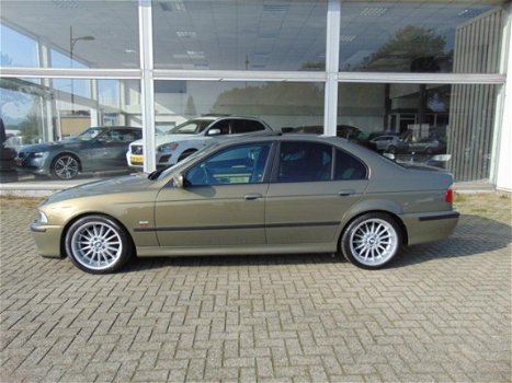 BMW 5-serie - 530 530i AUT M-Tech Individual Nap Zeer Speciaal - 1