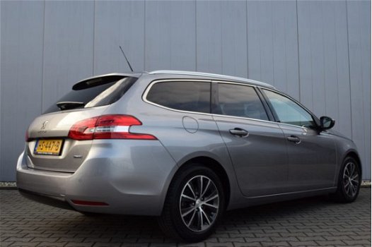 Peugeot 308 SW - 1.6 HDi Executive Panoramadak, Full Map Navi, Sportstoelen, Dealer Onderhouden - 1