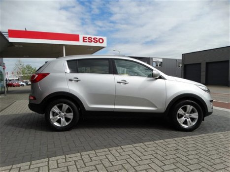 Kia Sportage - 2.0 X-ecutive Plus Pack | CLIMATE CONTROL | PARKEERSENSOREN - 1