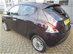 Lancia Y(psilon) - 0.9 Twinair Platinum Automaat (airco - CruiseC - Park.S V+A - ML - LMV 16