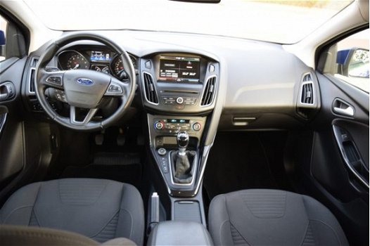 Ford Focus Wagon - 1.0 First Edition 125pk Dealer onderhouden | Navigatie | 17 inch | Climate contro - 1