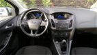 Ford Focus - 5-DEURS 1.0 EcoBoost 100pk Ambiente, AIRCO, START/STOP - 1 - Thumbnail