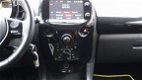 Toyota Aygo - 5DRS X-CITE NAVI NL-AUTO LM-VELGEN - 1 - Thumbnail
