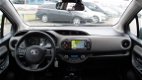 Toyota Yaris - 1.5 HYBRID CRUISE NAVI NL-AUTO - 1 - Thumbnail