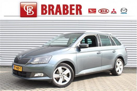 Skoda Fabia Combi - 1.2 TSI Style Business | Automaat | Trekhaak | Cruise | Camera | Garantie t/m 01 - 1