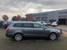 Volkswagen Passat Variant - 2.0 TDI Highline | Lederen bekleding | NL-auto