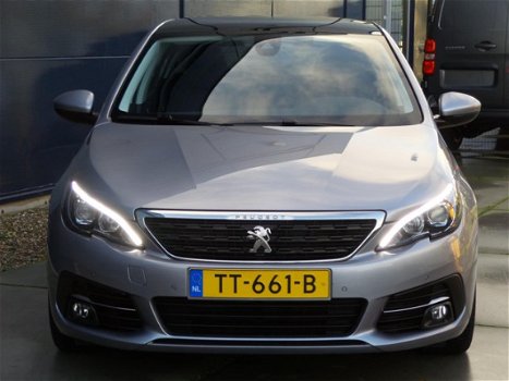 Peugeot 308 - 1.2 110pk 6-Bak Blue Lease Executive met Panorama en - 1