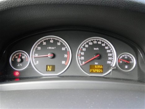Opel Vectra Wagon - 1.8-16V Business Automaat/Navigatie/Clima - 1