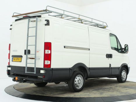 Iveco Daily - 29L14 140PK Trekhaak 3300KG - 1