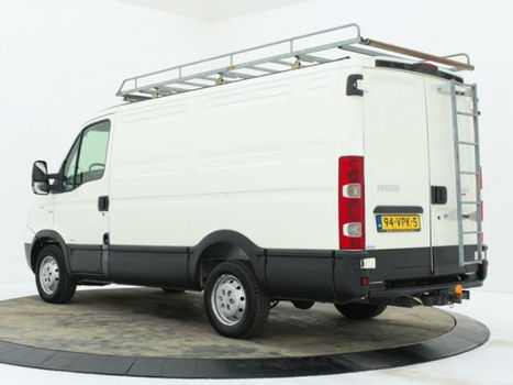 Iveco Daily - 29L14 140PK Trekhaak 3300KG - 1