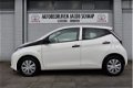 Toyota Aygo - 1.0 VVT-i x-fun 70pk | Airco | Start/stop systeem | Snelheidsbegrenzer | - 1 - Thumbnail