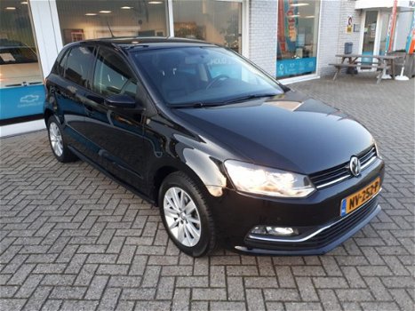 Volkswagen Polo - 1.2 TSI Comfortline Business R Leder interieur - 1