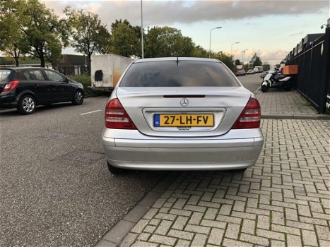 Mercedes-Benz C-klasse - 180 K. Elegance sold / verkocht - 1
