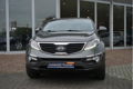 Kia Sportage - 2.0 X-ecutive Plus Pack Automaat, Trekhaak Nieuwjaarsactie van € 14.900 voor € 13.900 - 1 - Thumbnail