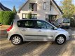 Renault Scénic - Scenic gereserveerd - 1 - Thumbnail