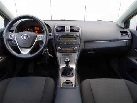 Toyota Avensis Wagon - 1.8 VVT-i Dynamic | NL AUTO | Climate Control | Lichtmetalen Velgen | Dealer - 1