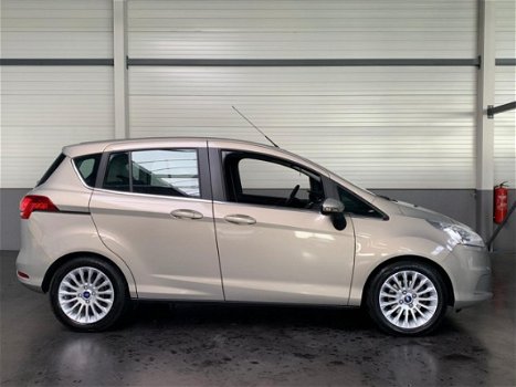 Ford B-Max - 1.0 EcoBoost Titanium Navi//Trekhaak//2Xpdc/Climate - 1