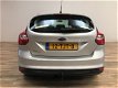 Ford Focus - 1.6 TI-VCT AIRCO / TREKHAAK / 1E EIG / VOORRUITVERWARMING / 105PK / HELE NETTE AUTO / G - 1 - Thumbnail